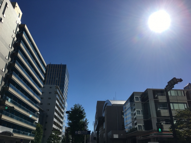 輻射熱と放熱効果の影響をうける